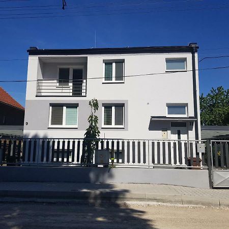 Vip Apartmany Zabnik 普列维扎 外观 照片