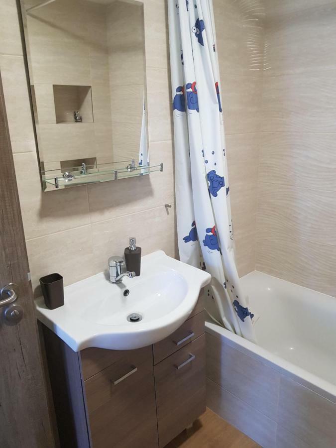 Vip Apartmany Zabnik 普列维扎 外观 照片